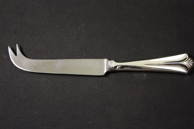 Hovedbilde Rådhus med vifte ostekniv antikvarisk
