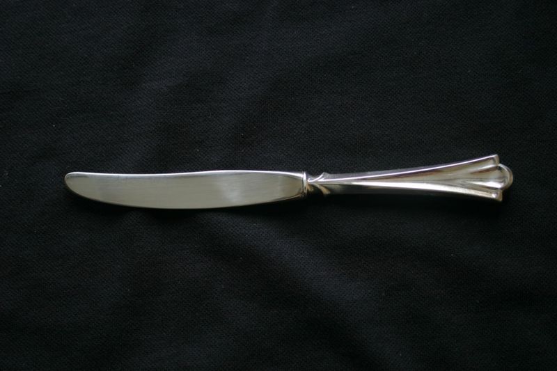 Lilje Barne/fruktkniv
